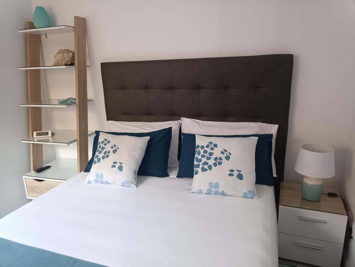 Anidras Rooms Sardina Exterior photo